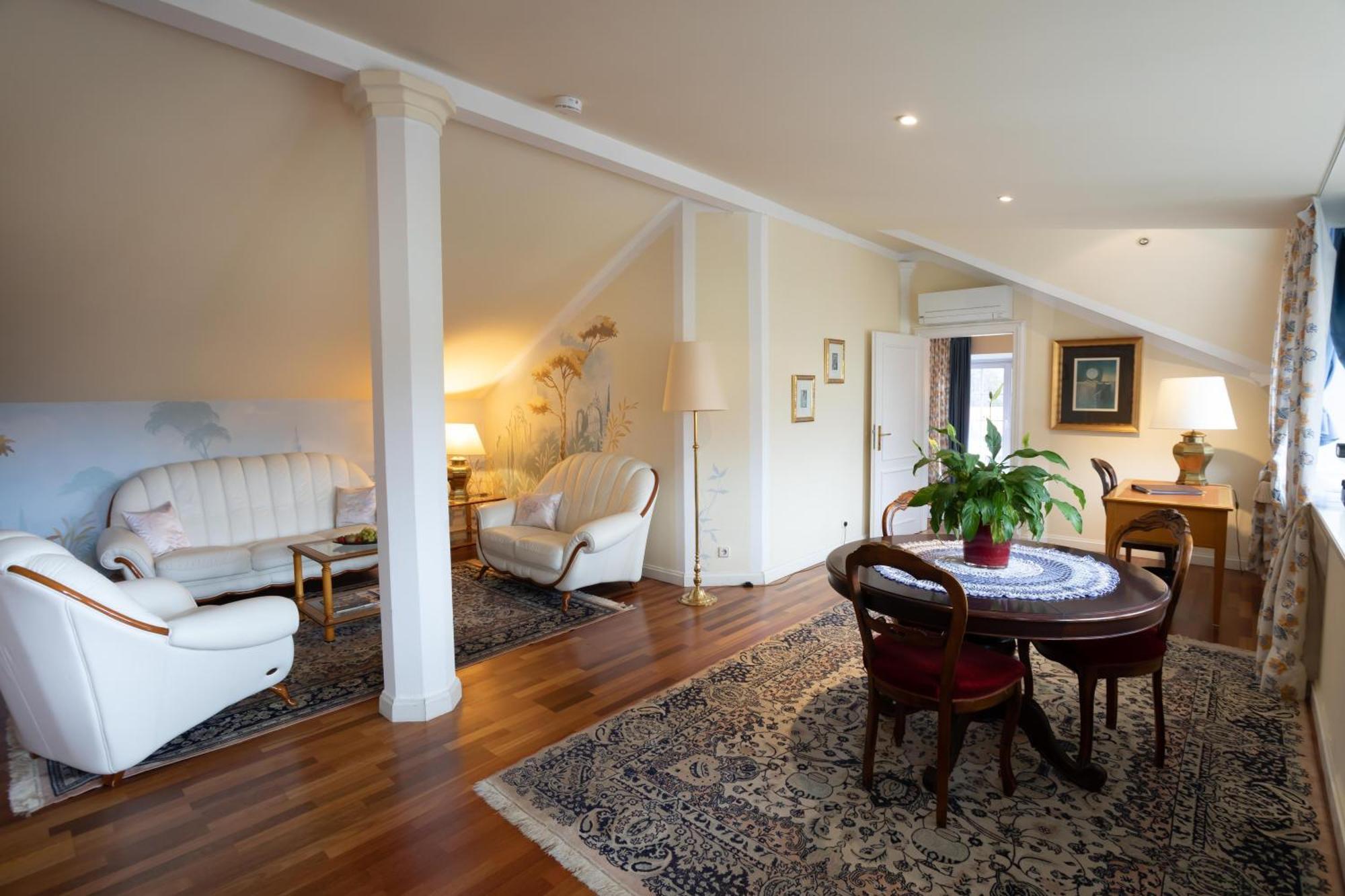Residenz Heinz Winkler Hotel Aschau im Chiemgau